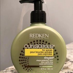 Redken Curvaceous Styling Cream